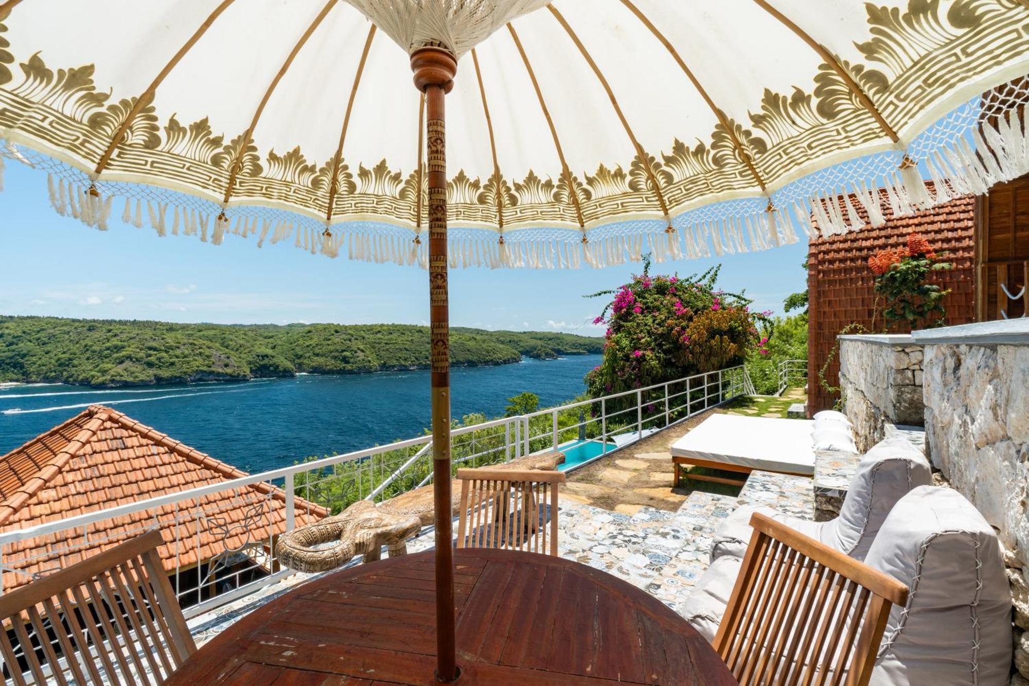 Butterfly Villas Nusa Ceningan Lembongan Exterior photo