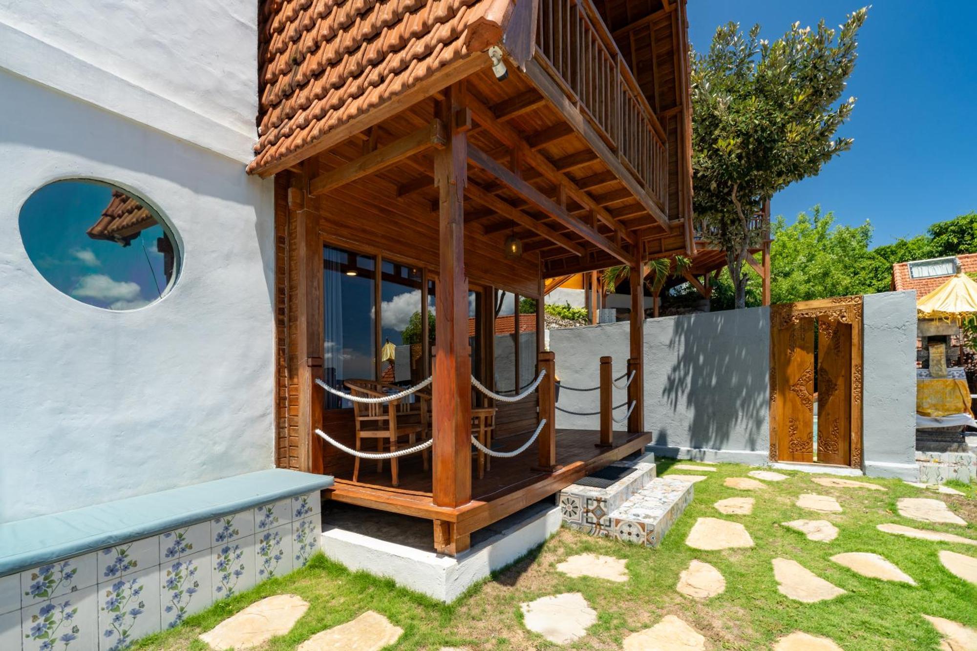 Butterfly Villas Nusa Ceningan Lembongan Exterior photo