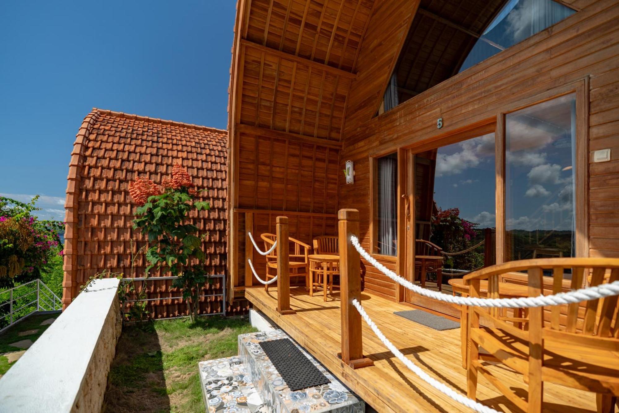 Butterfly Villas Nusa Ceningan Lembongan Exterior photo